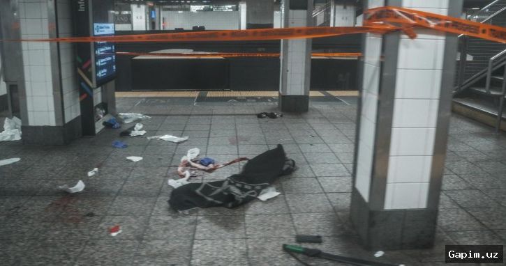🔪🚨 Machete Attack at New York's Grand Central Station: 3 Injured, Suspect Fatally Shot by Police