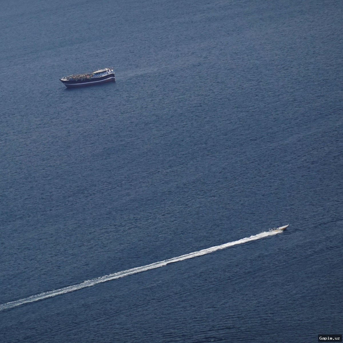 ⚔️🛢️ US-Iran War Escalates: Strait of Hormuz Tensions, Oil Price Swings, and Humanitarian Visas