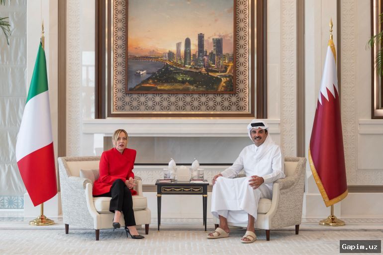 ⚡️🤝 Italian PM Giorgia Meloni Meets Qatar's Emir in Doha: Energy Crisis and Regional Tensions Discussed