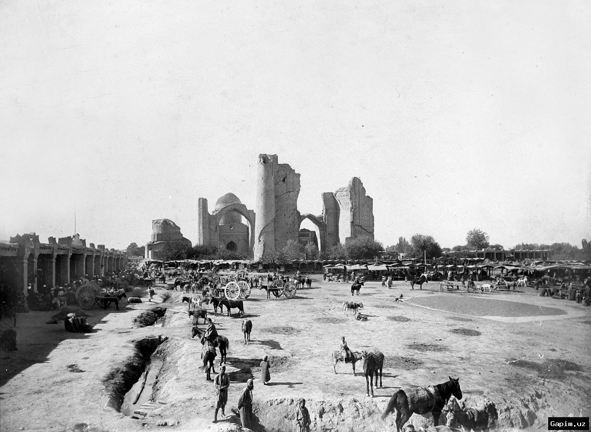 🏚️😡 Скандал со стройкой в Самарканде: люди живут в гаражах спустя 8 лет