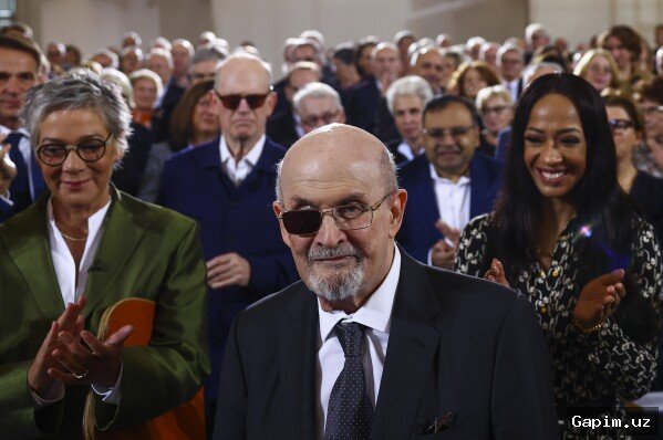 📚✨ Salman Rushdie's Germany Tour: Discussing 'The Eleventh Hour' and Defiant Optimism