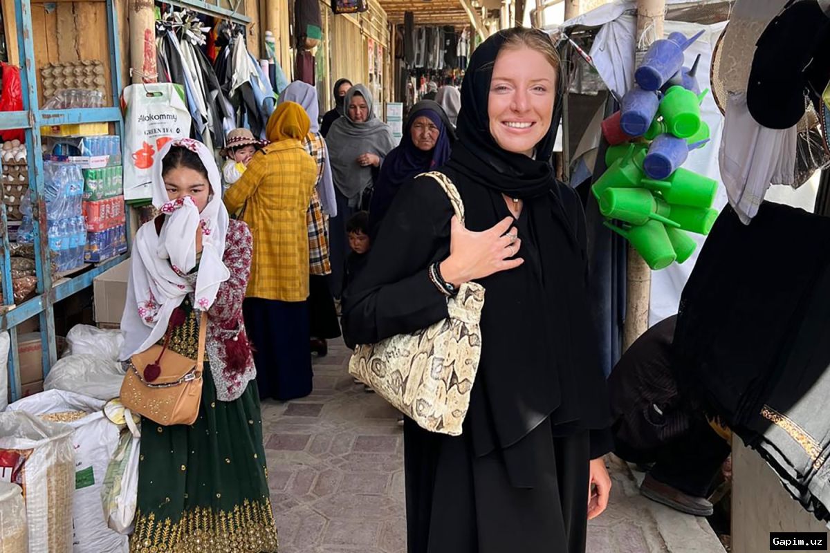 📱⚠️ Путешественники-инфлюенсеры в Афганистане: Реалистичное изображение или погоня за сенсацией?