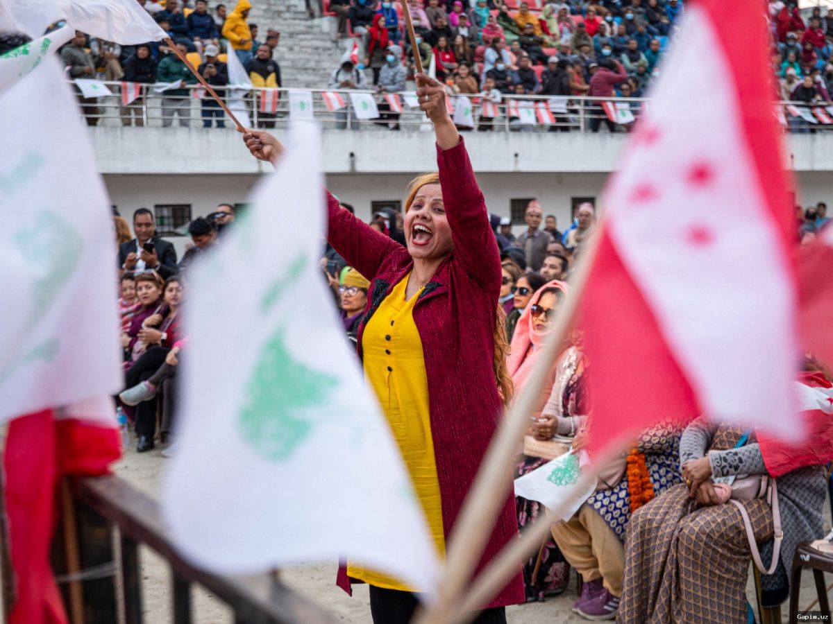 🎤🗳️ Rapper vs Veteran: Nepal's Pivotal Election Battle Tests Political Future