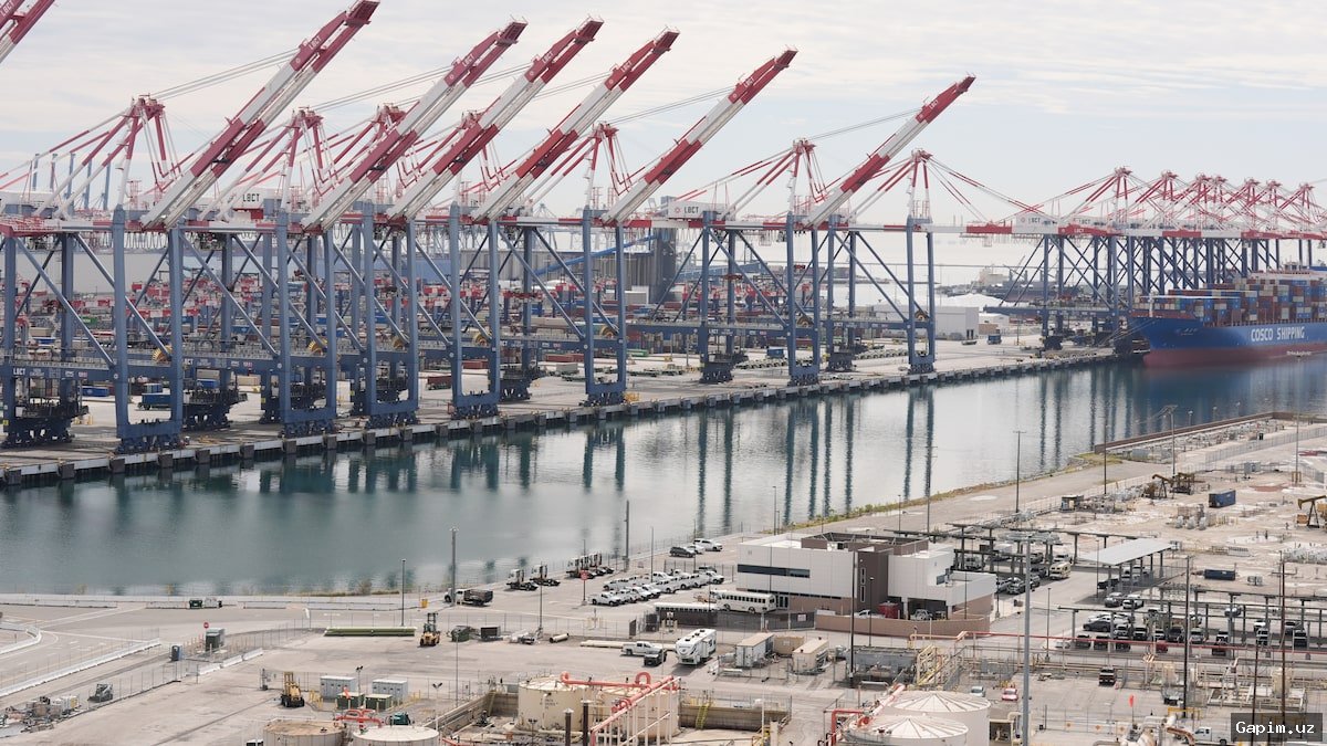 💸⚖️ US Customs Agency Prepares System to Refund Billions in Illegal Tariffs Within 45 Days