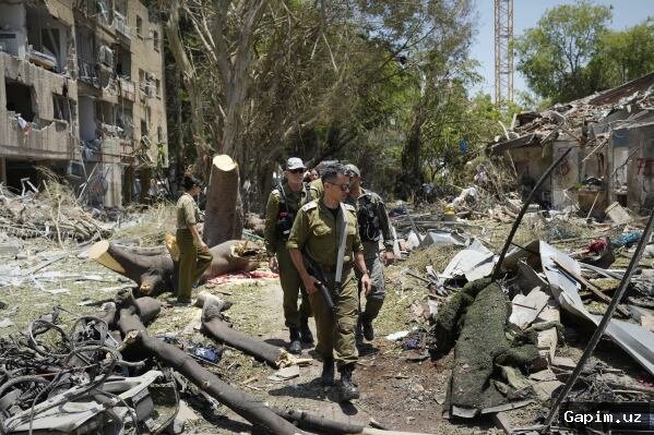 💥💰 Iranian Strikes on US Bases Cause $800 Million in Damage, Analysis Reveals