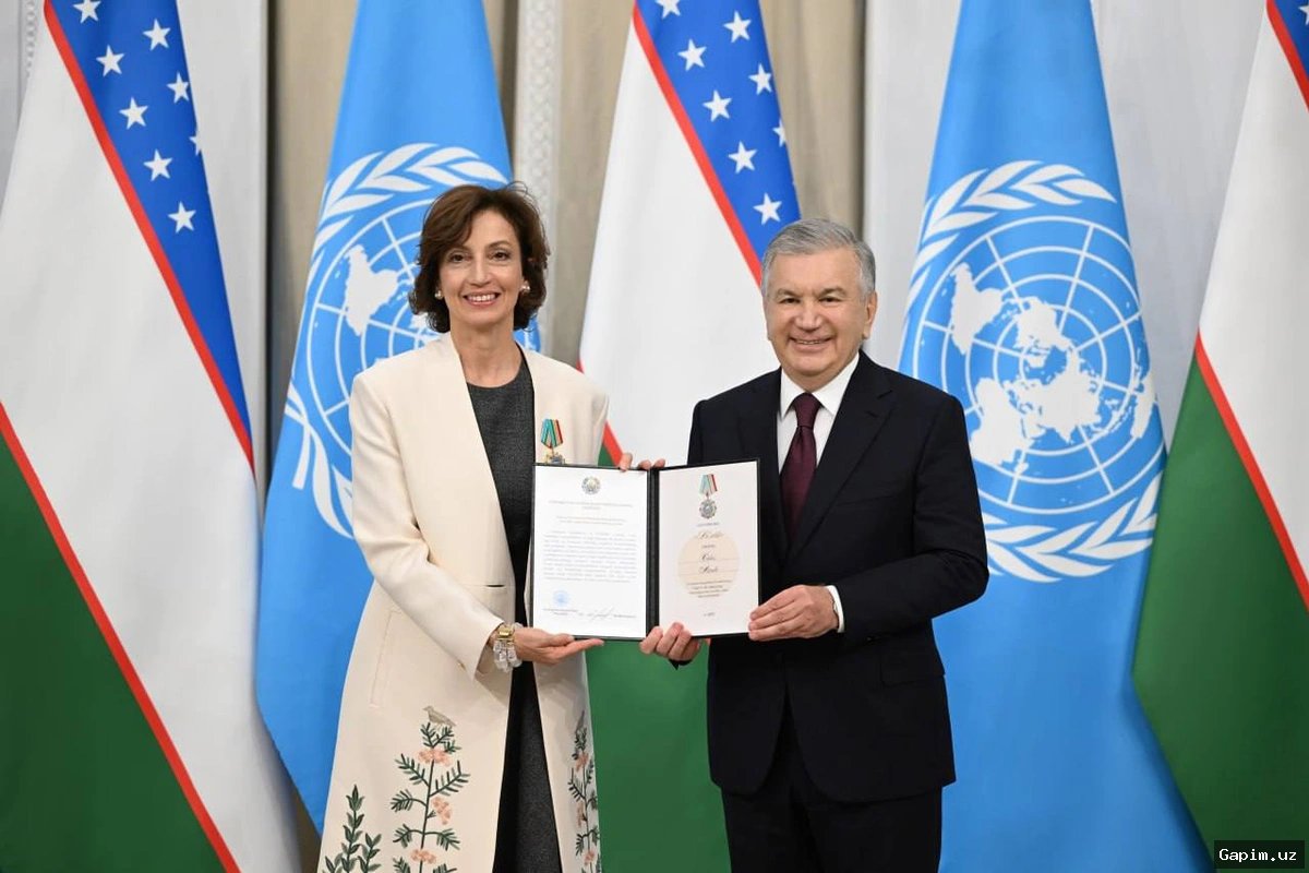 👩‍💼🏆 Prezident Shavkat Mirziyoyev Xalqaro Xotin-qizlar kuni munosabati bilan ayollarning mamlakat rivojiga qo‘shgan hissasini ta'kidladi