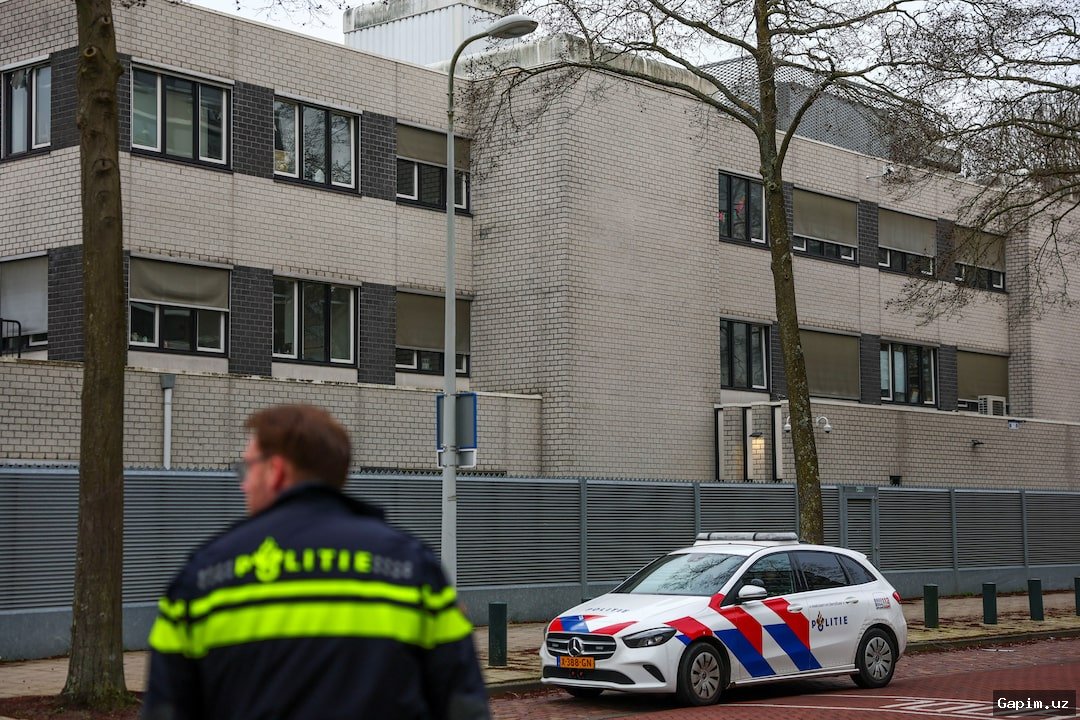 💥🚨 Explosion at Amsterdam Jewish School: Mayor Calls It Deliberate Attack on Community