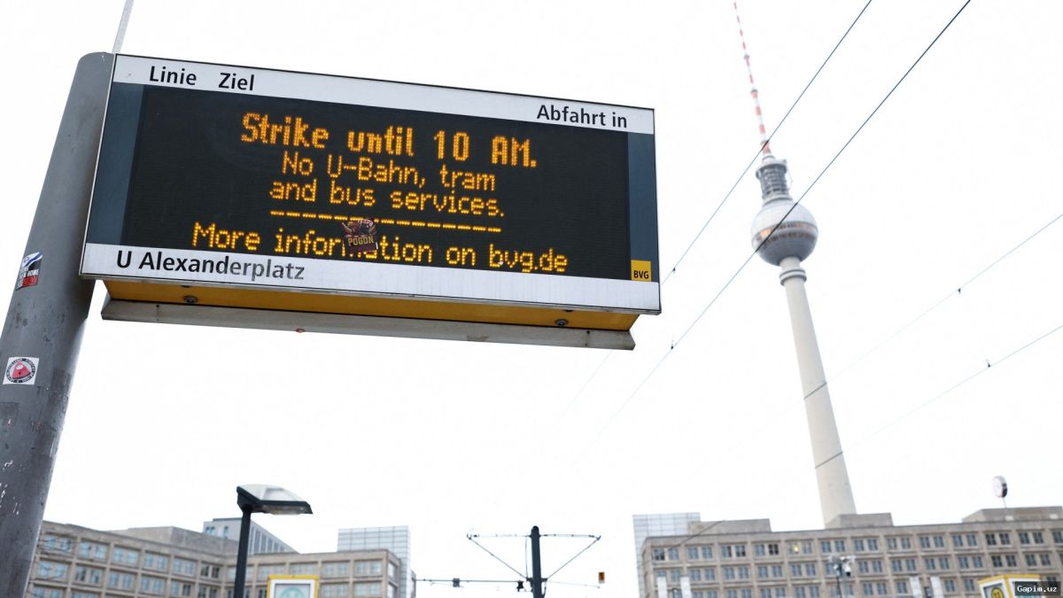 🚌🚫 Public Transport Strikes Paralyze German States as Border Controls Intensify
