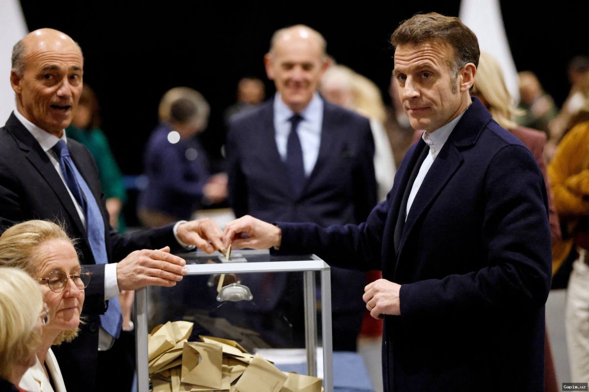 🗳️🇫🇷 French Municipal Elections: Far-Right Gains Amid Low Turnout