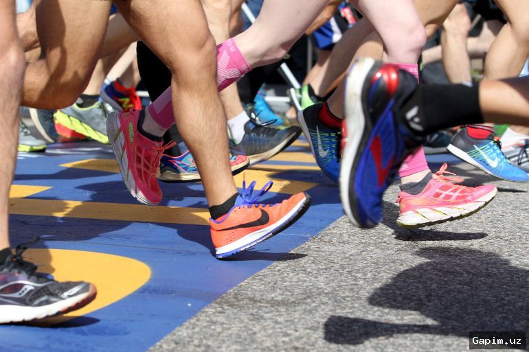 🏃‍♂️🚫 Мужчины дисквалифицированы в Южной Африке за обмен номерами в женском забеге марафона