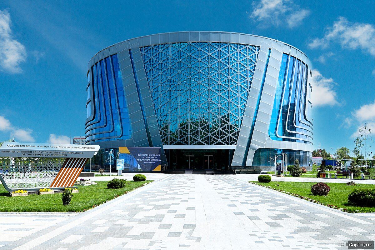 📚⚖️ Новый Регламент Высшего Образования в Узбекистане: Бакалавриат от 3 лет, Усилены Права Студентов