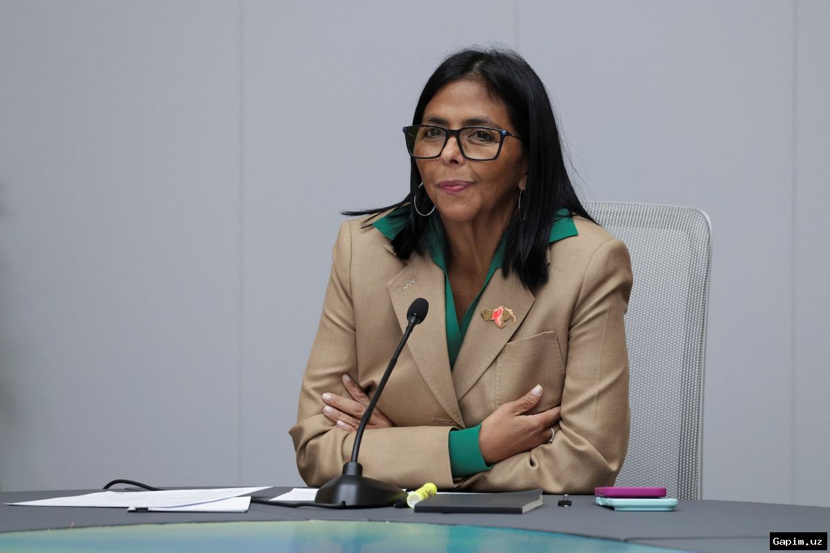 🇺🇸🔄 US Regime Lifts Sanctions on Venezuela's Acting President