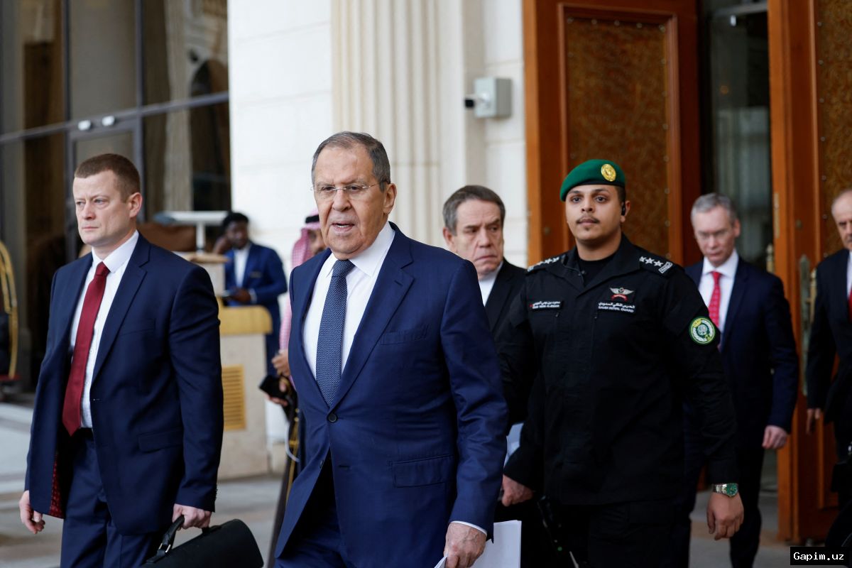 🇷🇺🤝 Делегация российских чиновников прибыла в США для встреч с американскими коллегами