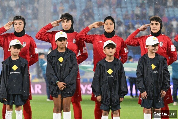 ⚽️🇮🇷 Captain of Iran Women's Football Team Withdraws Asylum Bid in Australia