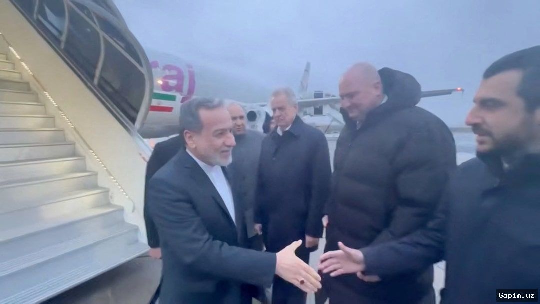 🇮🇷🇷🇺 Eron tashqi ishlar vaziri Rossiyaga keldi: Tehron urushni tugatish uchun diplomatiyani kuchaytirmoqda