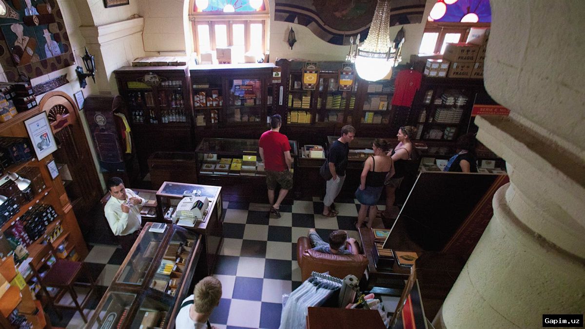 🚬🏭 Cuban Cigar Industry Faces Severe Strain from US Oil Blockade and Energy Crisis