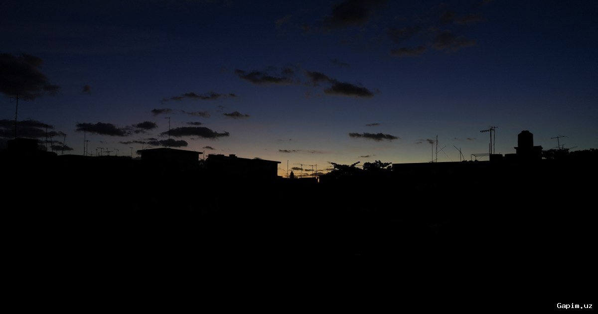 ⚡️🇨🇺 Kubada millionlab odamlar elektr energiyasiz qoldi - AQSh bosimi ostida yoqilgʻi tanqisligi kuchaygan orolda soʻnggi qorongʻuliklar