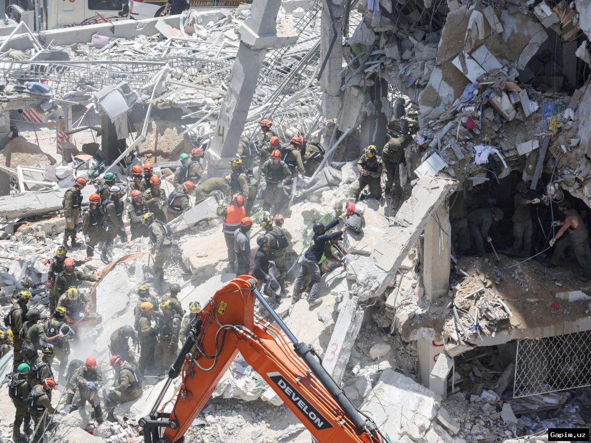 ⚔️💥 Isroil Eronni yana bombardimon qildi, Trump 'rejim o‘zgarishi' haqida da'vo qilmoqda