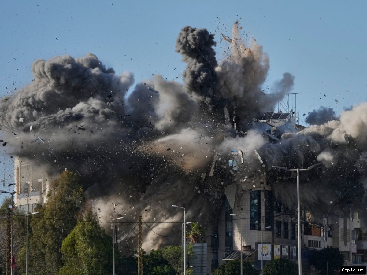 💥🏭 US-Israeli Regime Strikes on Iran's Steel Plants: Severe Economic Fallout