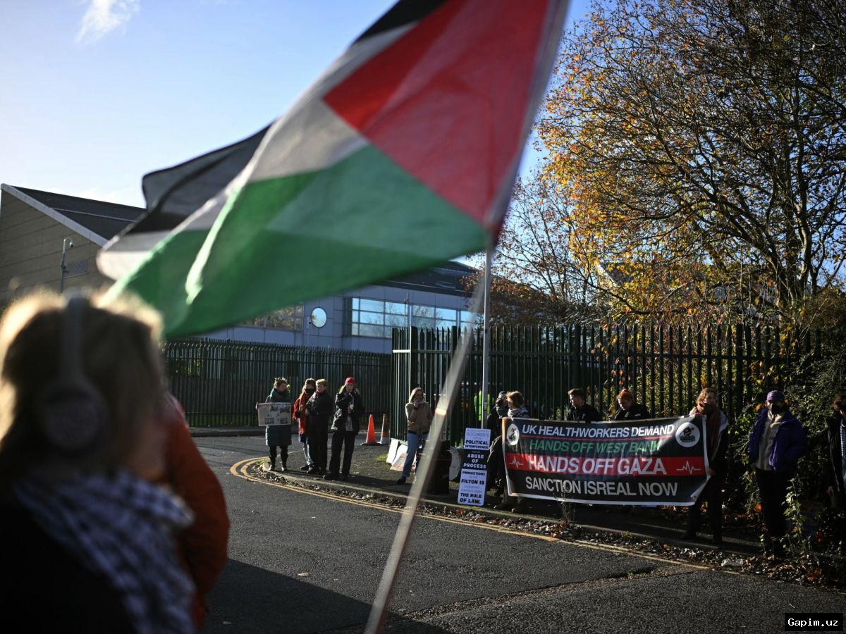 ⚖️🔨 UK court convicts four pro-Palestine activists for raid on Israeli arms factory