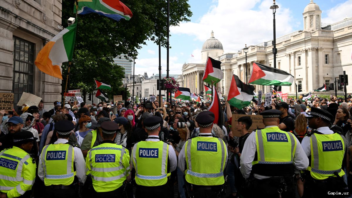 🇬🇧⚖️ UK PM Starmer: Pro-Palestine marches could be banned, 'Intifada' chanters prosecuted