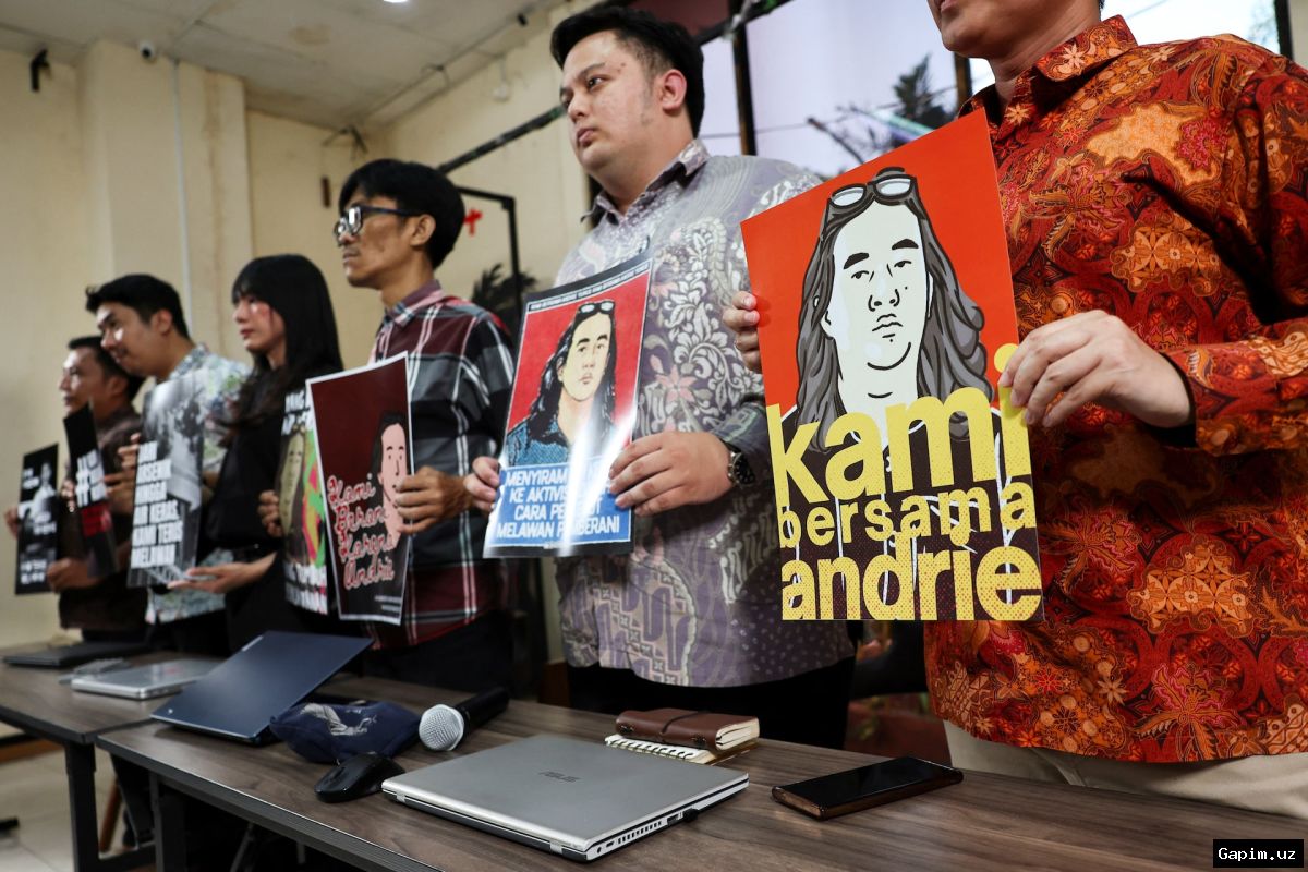 ⚖️💥 Indoneziyada harbiylarning faolga kislota hujumi bo‘yicha sud jarayoni boshlandi