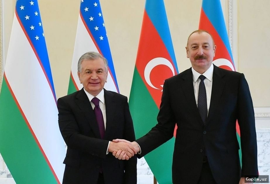 🤝📞 Prezident Shavkat Mirziyoyev bilan Ozarbayjon Prezidenti Ilhom Aliyev o‘rtasida telefon suhbati: Mintaviy xavfsizlik va gumanitar hamkorlik muhokama qilindi