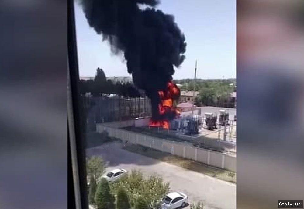 ⚡️🔥 Electric car catches fire while charging in Surkhandarya