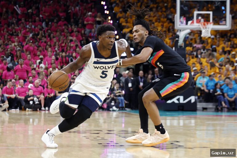 🏀🏆 Spurs and Knicks Dominate in NBA Playoff Wins