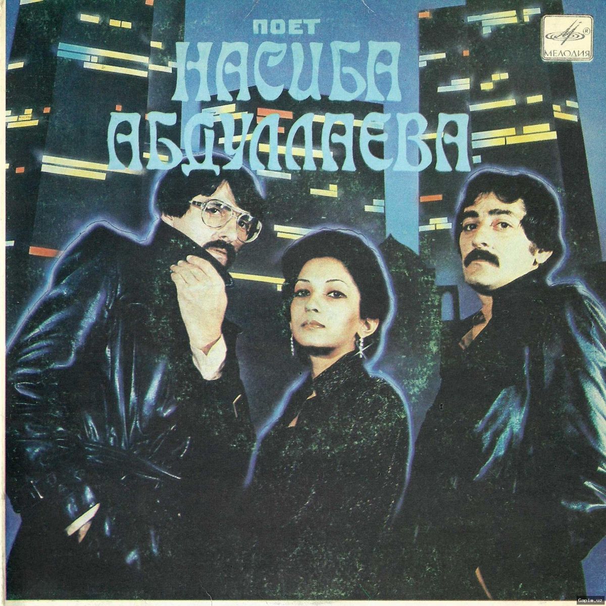 🎤🎶 Группа 'Сетора': История и творчество легендарного музыкального трио Узбекистана