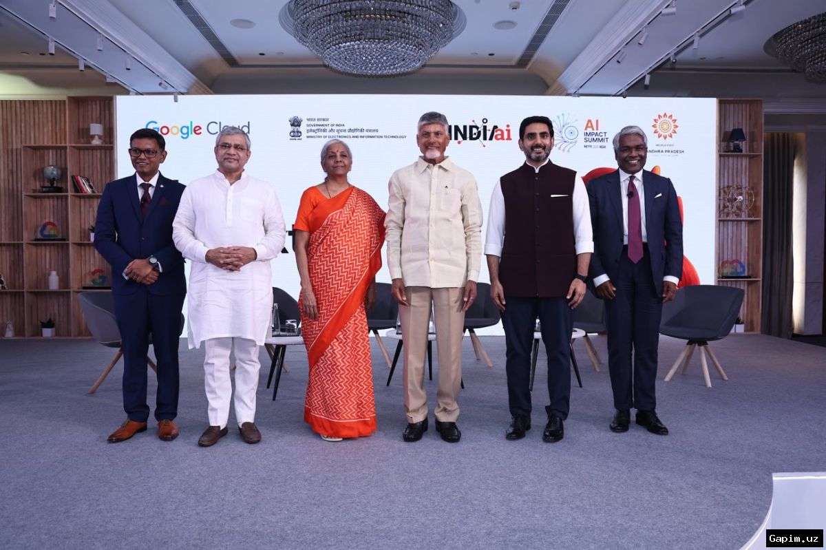 🇮🇳💰 India launches $15 billion AI hub construction
