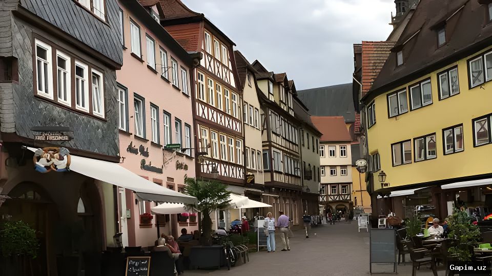 🇩🇪🏭 Germany's Hidden Champions: How SMEs Keep the Economy Afloat Amid Industrial Decline