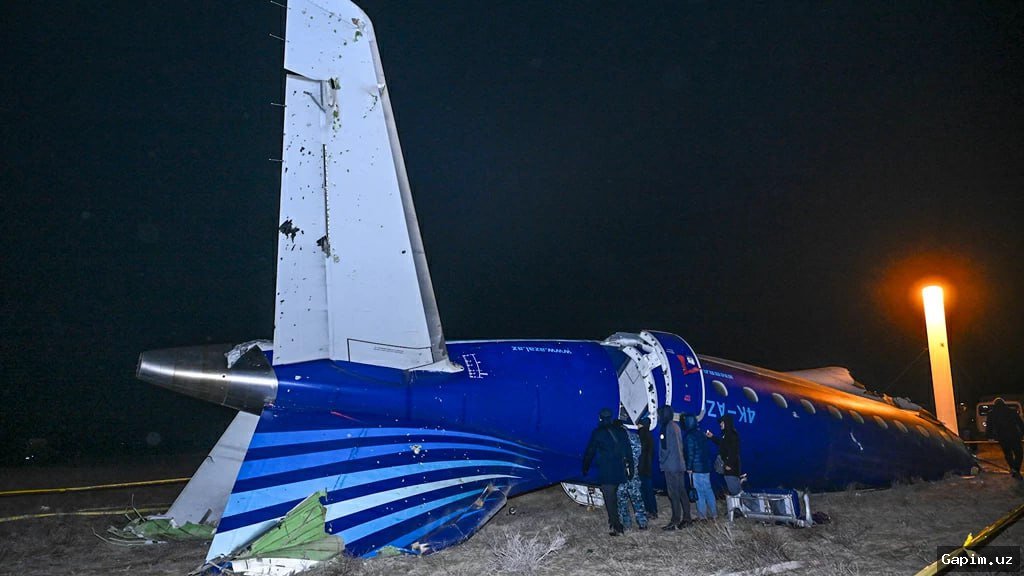 Kazakhstan Pledges to Accelerate Investigation into AZAL Plane Crash