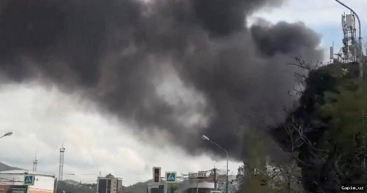 ⚫️🔥 Ukrainian drones strike major Russian Black Sea oil refinery for third time this month