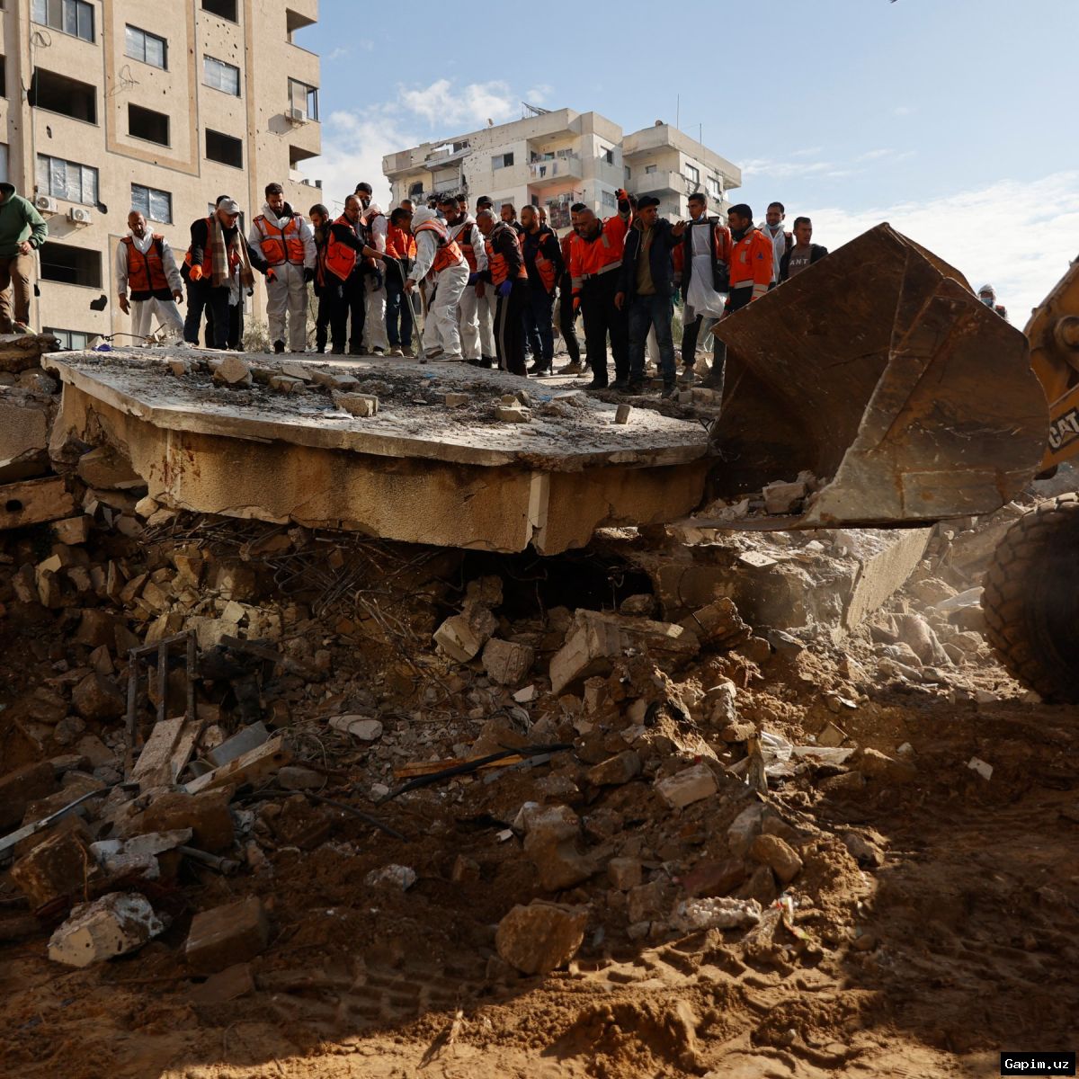 💔🏚️ В Газе: Спустя полгода после перемирия тысячи семей не могут похоронить близких