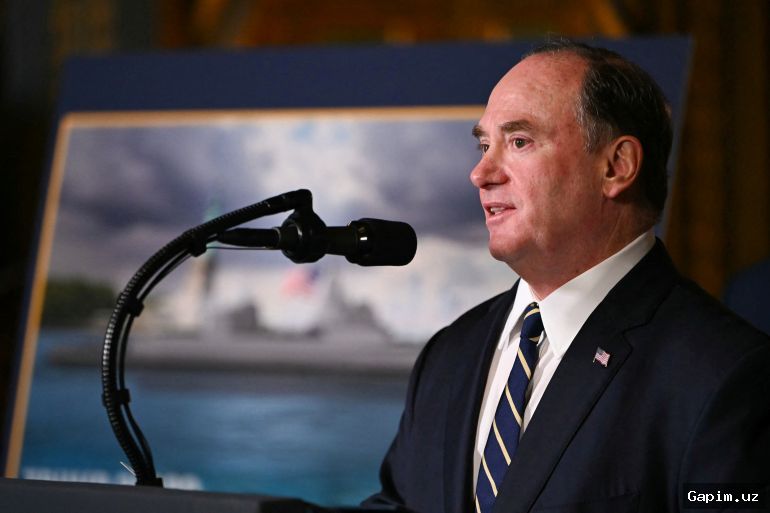 ⚓️🏛️ AQSh Harbiy-dengiz kuchlari kotibi ishdan ketdi