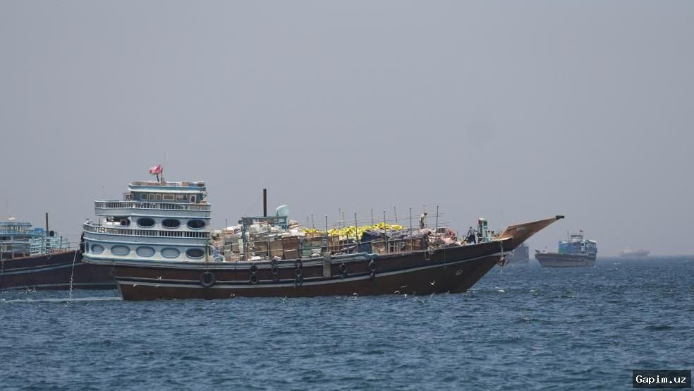🚢🛑 Трамп приостановил 'Проект свободы' в Ормузском проливе