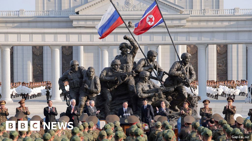 🇰🇵🇷🇺 Kim Chen Ir va Rossiya mudofaa vaziri Pyongyangda Ukraina urushida halok bo‘lgan shimoliy koreyaliklar xotirasiga yodgorlik ochdi