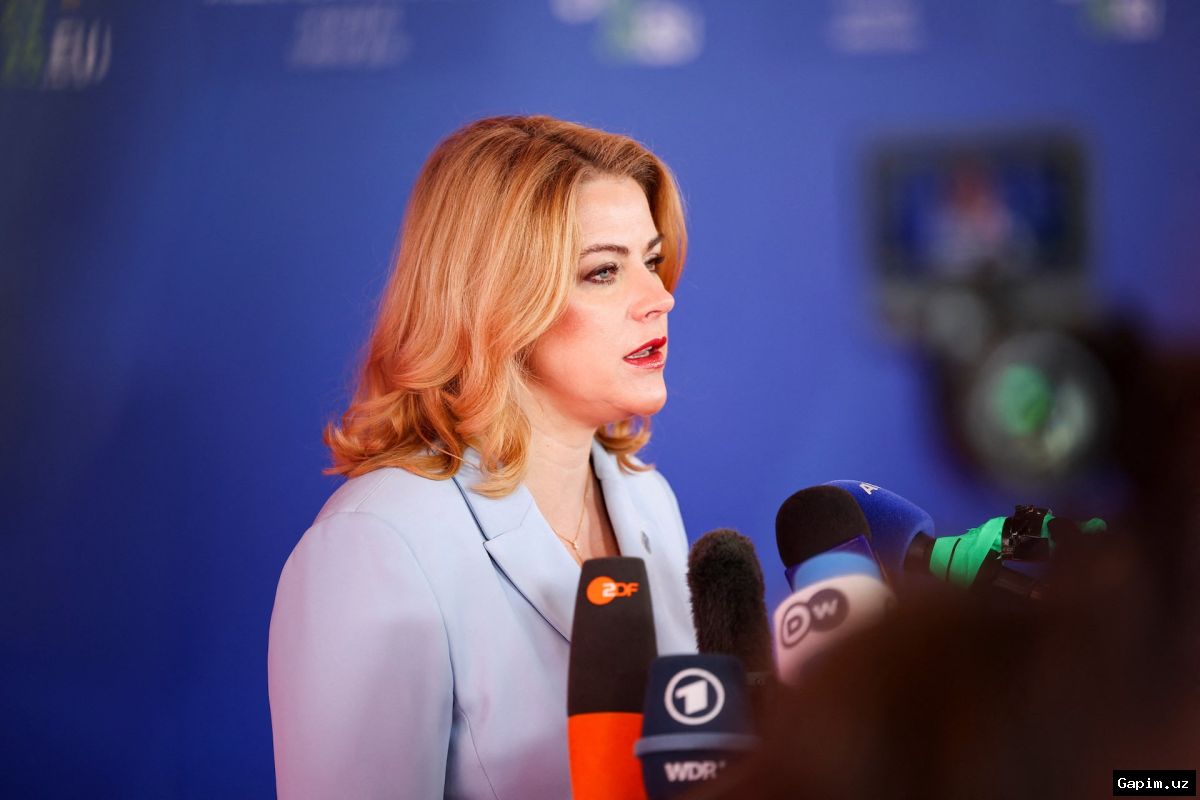🇱🇻🏛️ Latviya Bosh vaziri iste'foga chiqdi: koalitsiya hukumati parchalanib, mudofaa vaziri Ukrainaning uchuvchisiz samolyotlari mojarosidan keyin ketdi