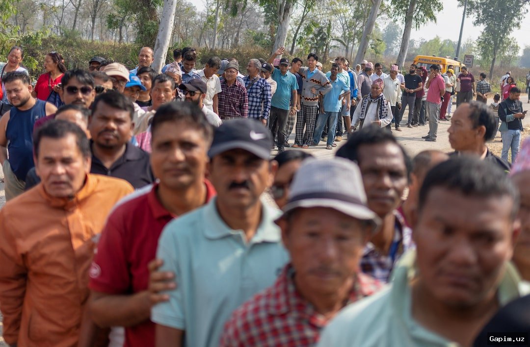 🗳️🌄 Newcomer Party Poised for Landslide Victory in Nepal Elections