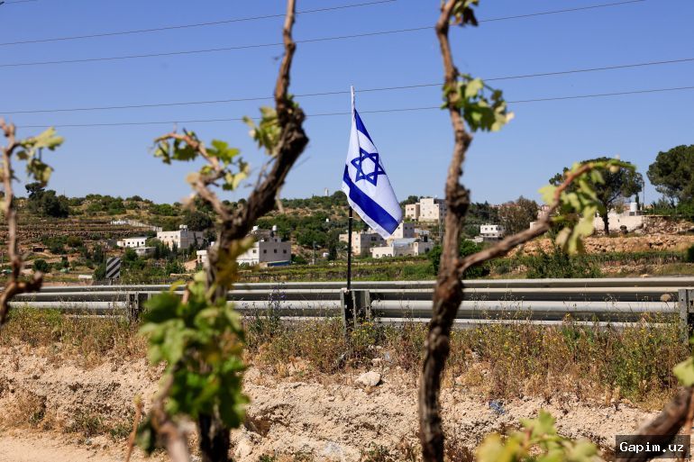 ⚰️🇵🇸 Isroil ko‘chmanchilari falastinlik oilani otasining qabrini qazishga majbur qildi