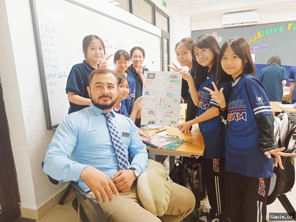 👩‍🏫🚨 Angren shahridagi maktabda o‘qituvchining talabalarga nisbatan qo‘pol munosabati janjali