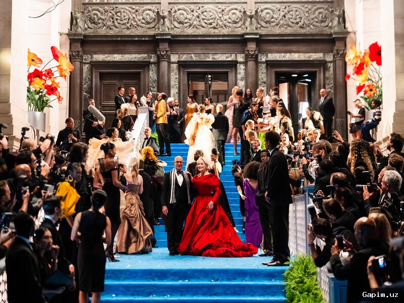 🎬📰 «Дьявол носит Prada 2» возвращается: как изменились мода и медиа?