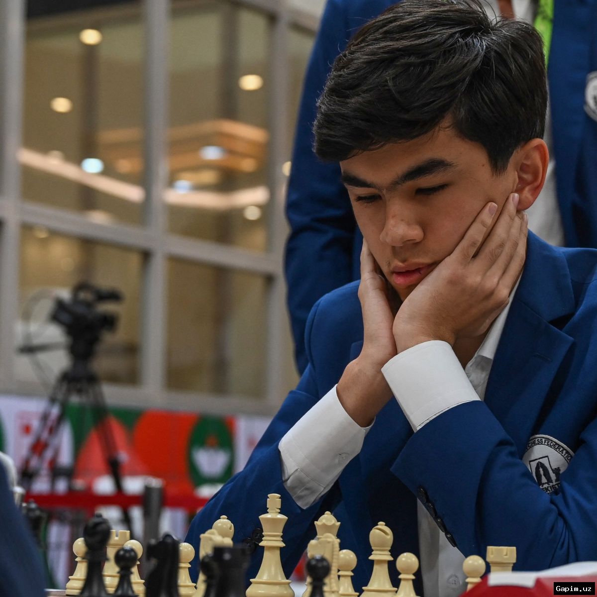 ♟️🏆 Шахматная корона: Жавохир Синдоров бросит вызов Гукешу в 2026 году