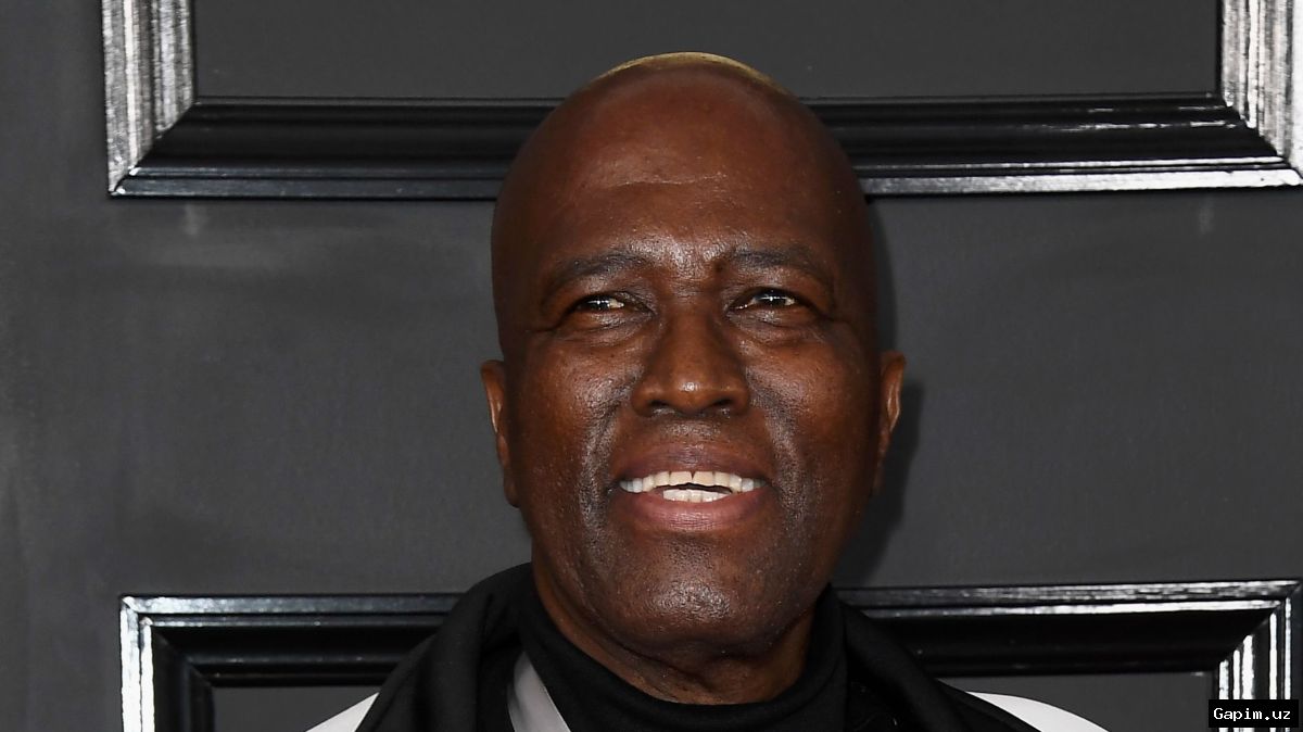 🎤🕊️ Ladysmith Black Mambazo Legend Albert Mazibuko Dies at Age 77